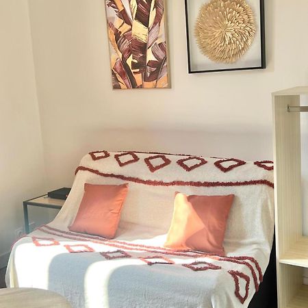 Charmant Studio A Пуатье Экстерьер фото